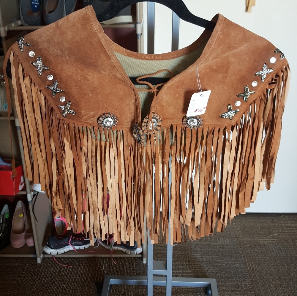 Genuine Leather Shoulder Wrap